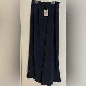 Melanie Lyne Navy Blue dress pants with pockets -size 2 NWT